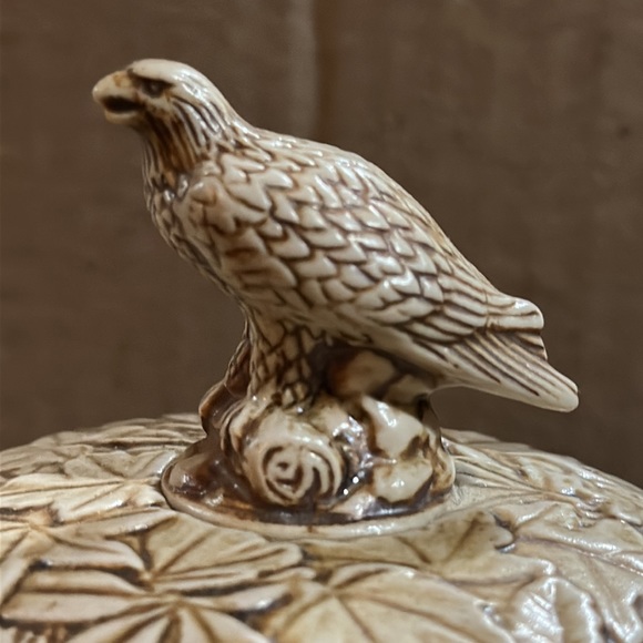 AVON Great American Wildlife Stein - Picture 6 of 9